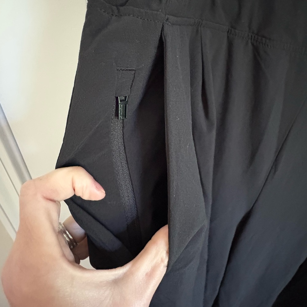 Athleta Brooklyn Wide Leg Crop Pants Black Size 6 Travel Work Athleisure - Picture 5 of 9